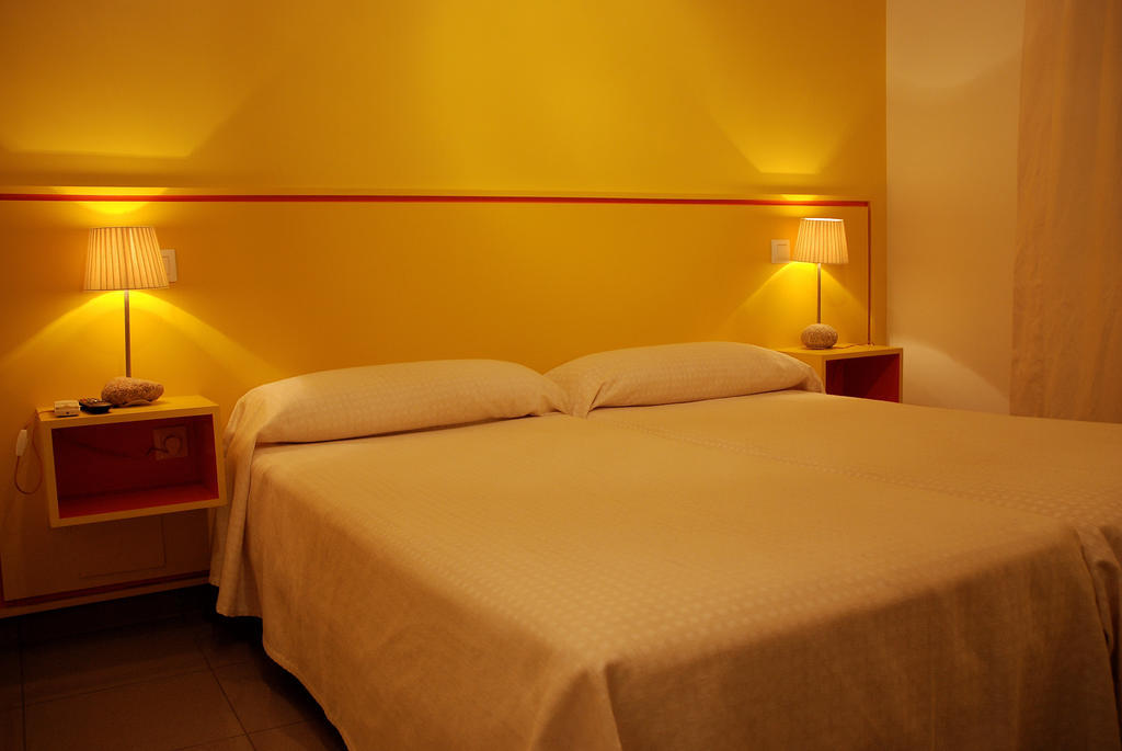 Hostal El Cardenillo Madrigal de la Vera Pokoj fotografie
